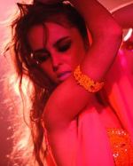 Watch Paradise Club Zoechip