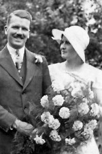 Watch A Bride for Henry Zoechip