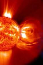 Watch National Geographic Naked Science: Solar Force Zoechip