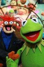 Watch Inside Pepe\'s Studio: Hosted by Pepe the King Prawn Zoechip