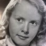 Watch Supersonic Saucer Zoechip