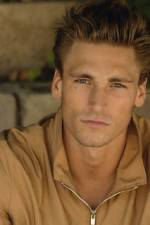 Watch Abducted: Fugitive for Love Zoechip