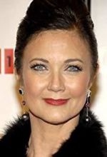 Watch Beauty, Brawn, and Bulletproof Bracelets: A Wonder Woman Retrospective Zoechip