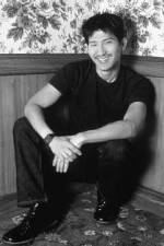 Watch Three Bewildered People in the Night Zoechip